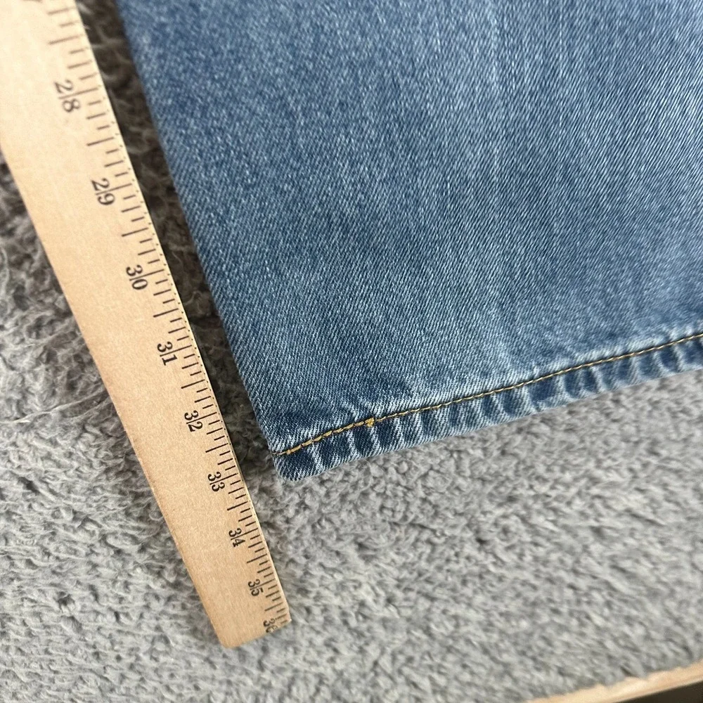 Vintage Levi's 550 Jeans Mens 34x34 Blue Cotton Denim Straight Relaxed Workwear
